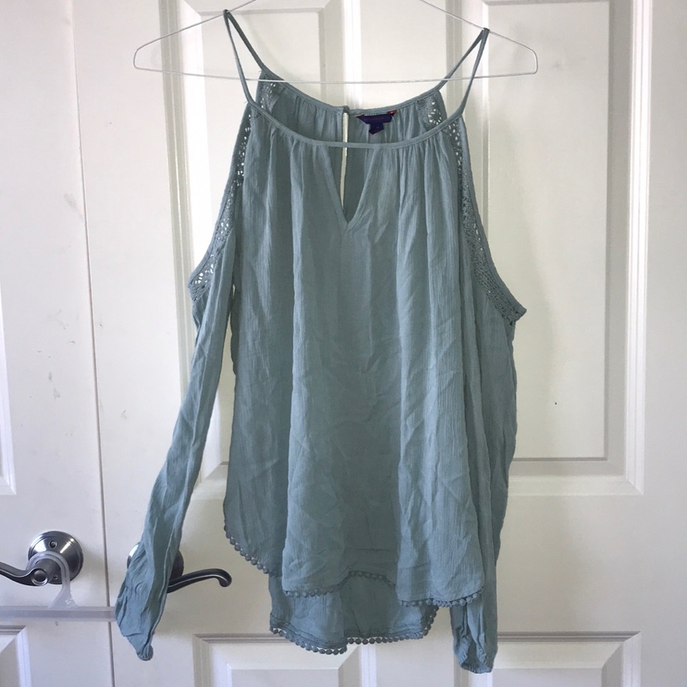 Long Sleeve open shoulder top